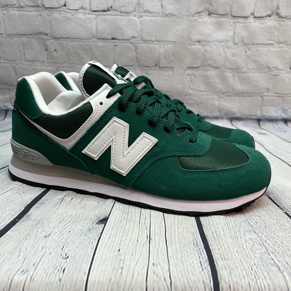 New Balance Classics ML 574 RO2 Men's Sneaker Green Shoes New 10.5